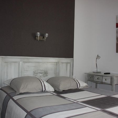 Hotel Le Midi Montaigu-de-Quercy Luaran gambar